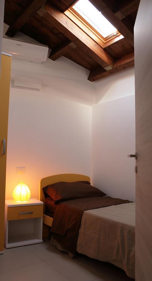 Apartment Papyri Palermo Eksteriør billede