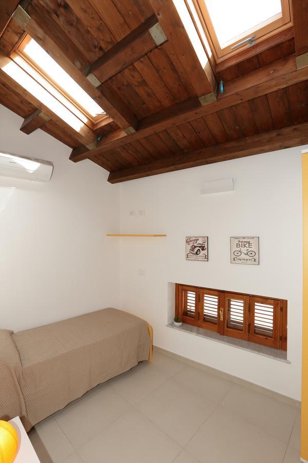 Apartment Papyri Palermo Eksteriør billede